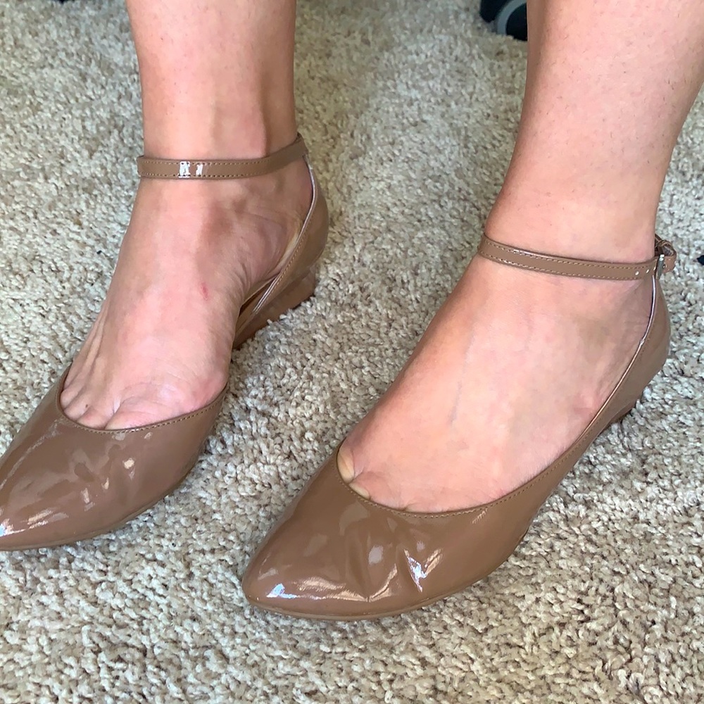 Women’s leather shoes